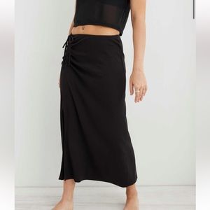 COPY - Aerie Black Midi Skirt Beachwalk